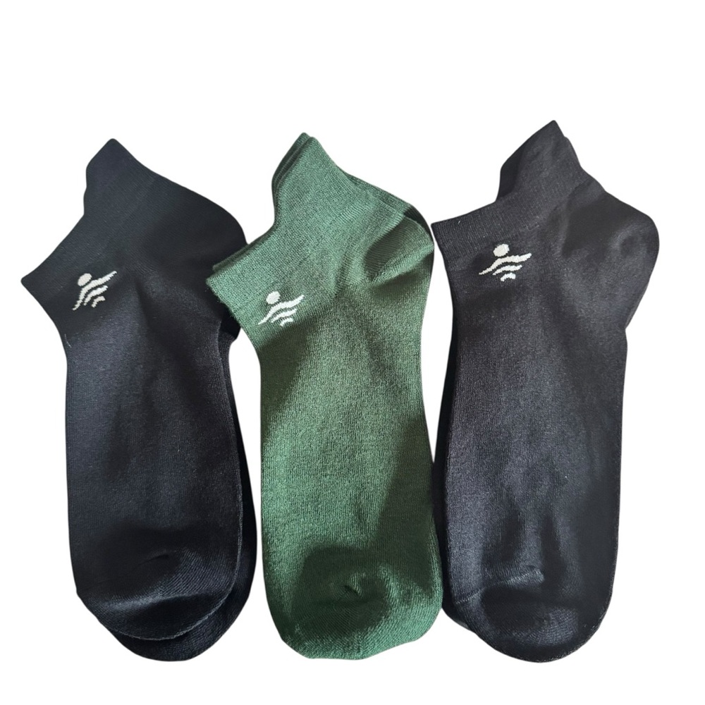 NWT HALARA Women’s Low Ankle Socks - Black and Dark Green One Size 3 Pack - Picture 2 of 3